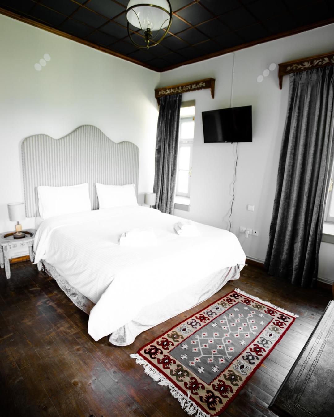 ホテル Shamrock Elati Retreats エクステリア 写真